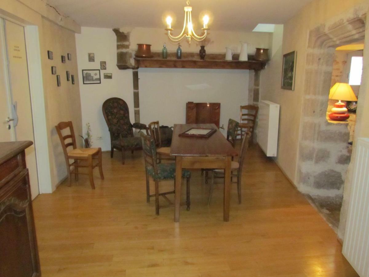 Le Relais De La Tour Hotel Capdenac-Gare Eksteriør billede